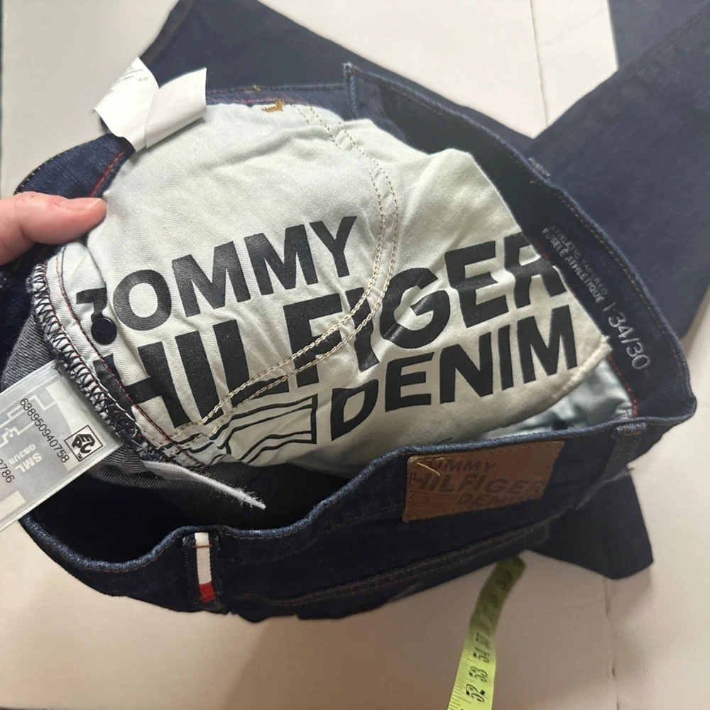 Tommy Hilfiger Demin Athletic Tapered Mens Jeans Size 34